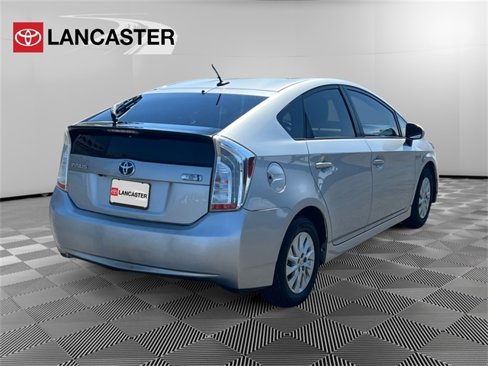 Used 2015 Toyota Prius Prime Advanced image 5