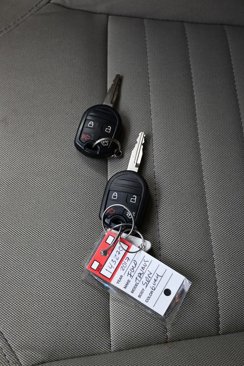 Used 2017 Ford Taurus SE image 24