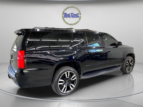 Used 2019 Chevrolet Suburban Premier image 7