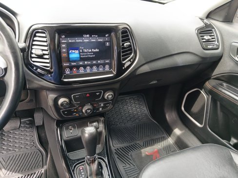 Used 2019 Jeep Compass Limited image 18