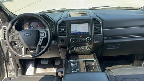 Used 2020 Ford Expedition Limited w/ Equipment Group 302A image 11