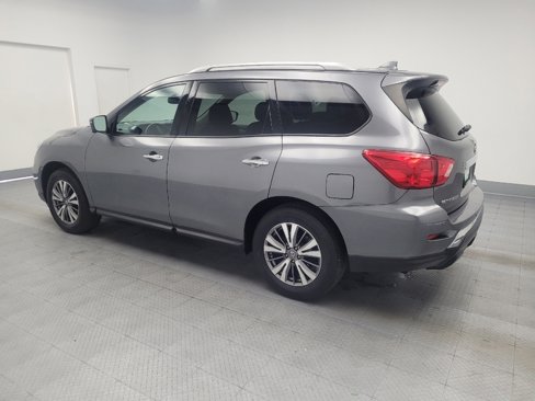 Used 2020 Nissan Pathfinder SL image 3