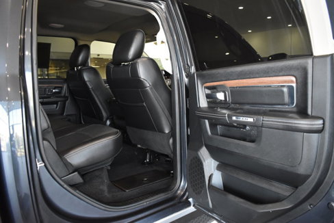 Used 2017 RAM 1500 Laramie image 30