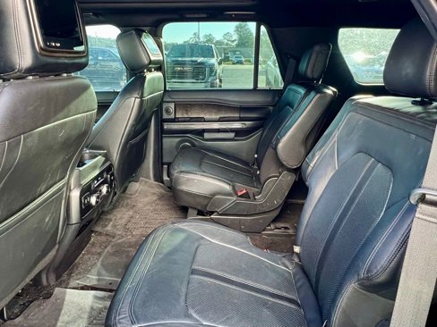 Used 2018 Ford Expedition Limited w/ Equipment Group 302A image 5