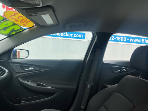 Certified 2023 Chevrolet Malibu LT image 32