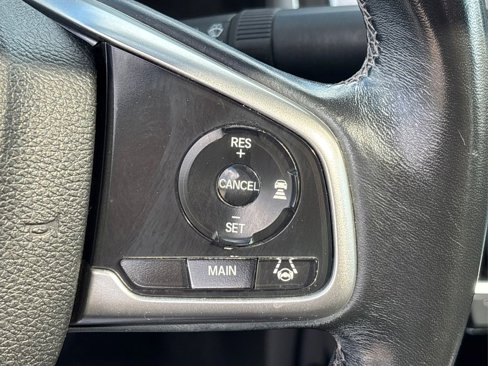 Used 2018 Honda Civic Touring image 29
