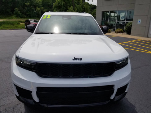 Certified 2022 Jeep Grand Cherokee L Laredo image 2