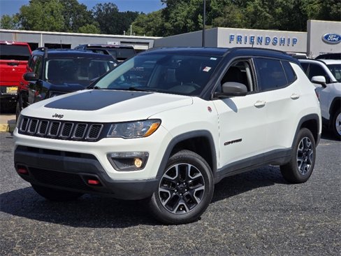 Used 2019 Jeep Compass Trailhawk image 2
