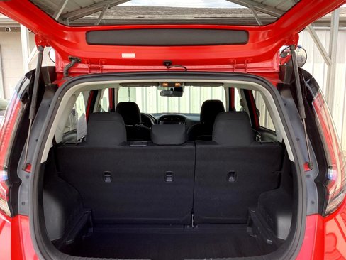 Used 2024 Kia Soul LX w/ Option Group 015 image 10