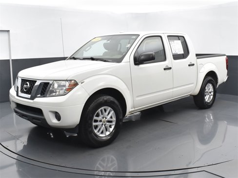 Used 2016 Nissan Frontier SV image 7