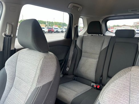 Used 2022 Nissan Rogue SV image 16