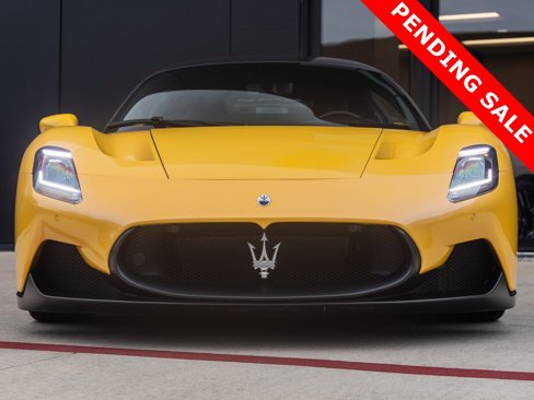 Used 2022 Maserati MC20 Coupe image 5
