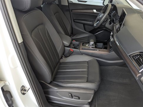 Used 2023 Audi Q5 2.0T Premium image 39