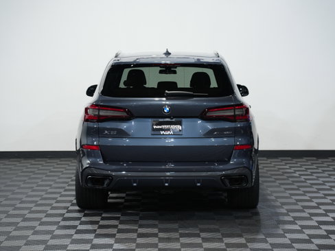 Used 2022 BMW X5 xDrive40i w/ M Sport Package image 7