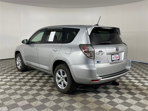 Used 2014 Toyota RAV4 EV image 24