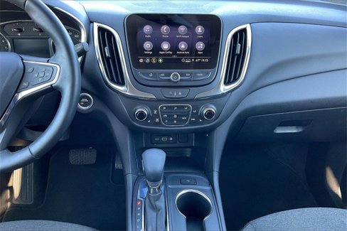 Used 2024 Chevrolet Equinox LT image 6