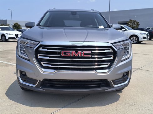 Used 2023 GMC Terrain SLT image 16