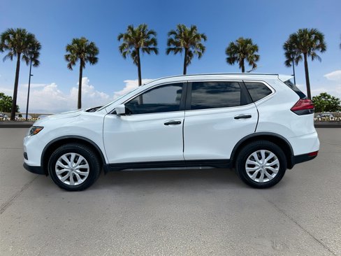 Certified 2020 Nissan Rogue S image 8