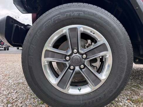 Used 2021 Jeep Wrangler Unlimited Sahara image 39