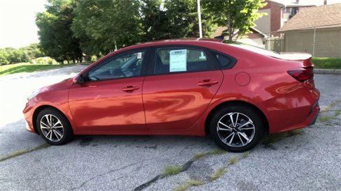 Certified 2023 Kia Forte LXS image 8