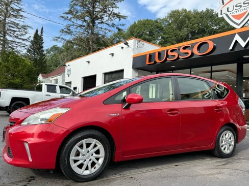 Used 2012 Toyota Prius V Two image 3