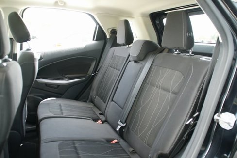 Used 2018 Ford EcoSport SE image 25