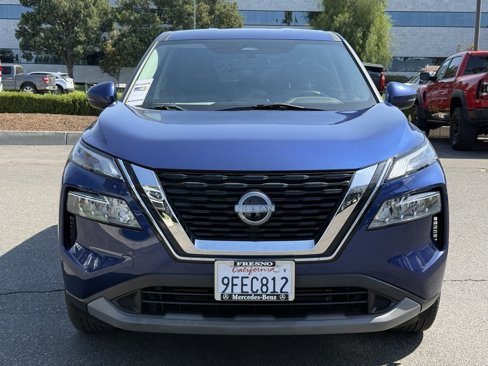 Used 2023 Nissan Rogue SV image 5