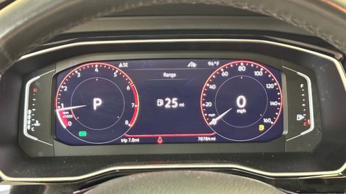 Used 2020 Volkswagen Jetta SEL Premium image 21
