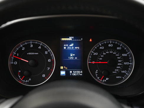 Used 2019 Subaru Ascent Premium image 25