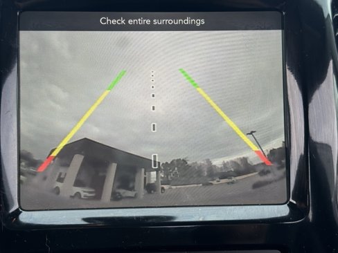 Used 2019 Jeep Cherokee Limited image 27