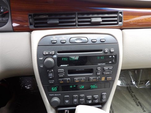Used 2000 Cadillac Eldorado ESC w/ Comfort/Convenience Pkg image 18