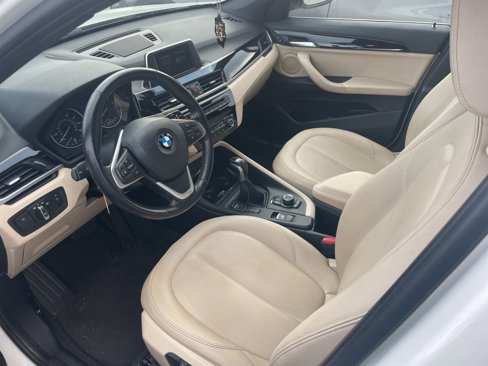 Used 2018 BMW X1 sDrive28i image 8