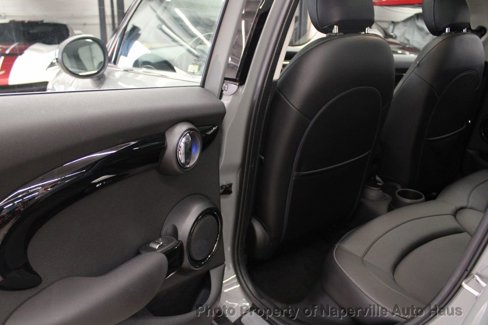 Used 2015 MINI Cooper 4-Door Hardtop image 37