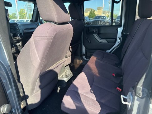 Used 2013 Jeep Wrangler Unlimited Sport w/ Dual Top Group image 27