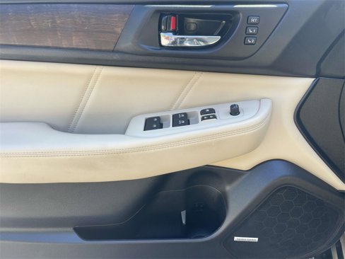 Used 2019 Subaru Outback 3.6R Limited w/ Popular Package #2 image 10