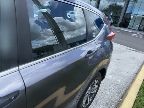 Used 2017 Honda CR-V LX image 6