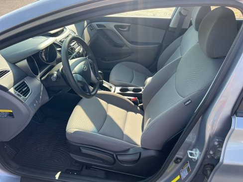 Used 2016 Hyundai Elantra SE image 21