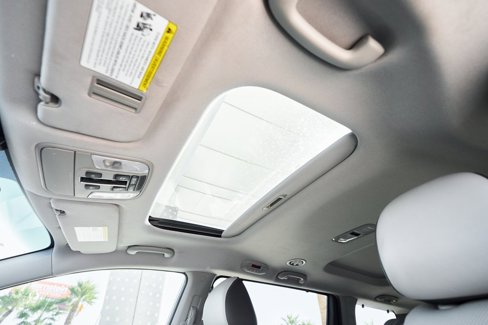 Used 2016 Kia Sedona SX Limited image 27