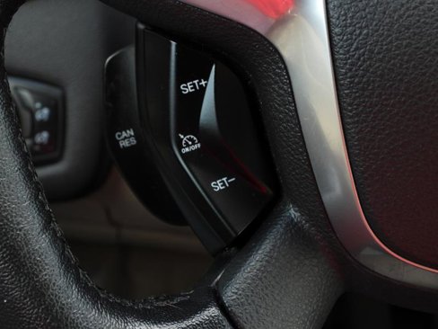 Used 2015 Ford C-MAX SEL w/ Equipment Group 302A image 75