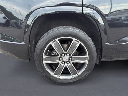 Used 2019 GMC Acadia Denali w/ Technology Package image 7