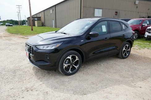 New 2025 Ford Escape ST-Line Elite image 7
