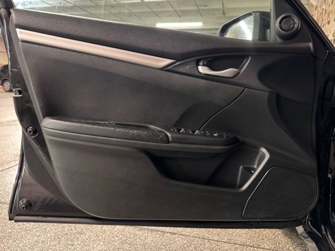 Used 2019 Honda Civic Sport image 15
