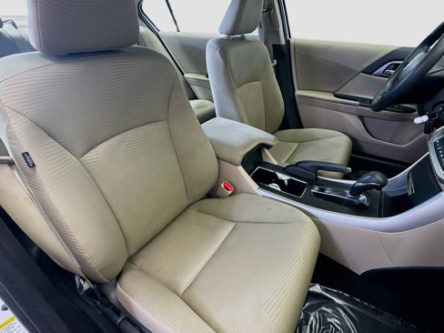 Used 2015 Honda Accord LX image 15