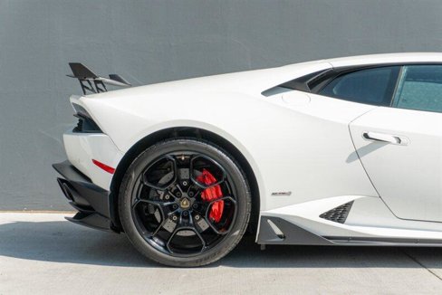 Used 2016 Lamborghini Huracan LP 610-4 image 29