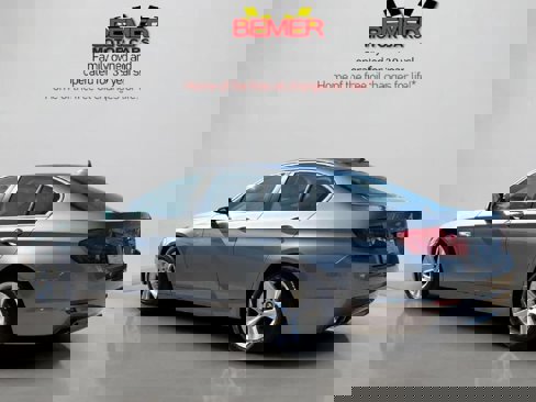 Used 2013 BMW 528i xDrive Sedan image 3