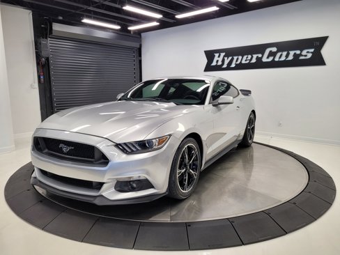 Used 2015 Ford Mustang Coupe image 7