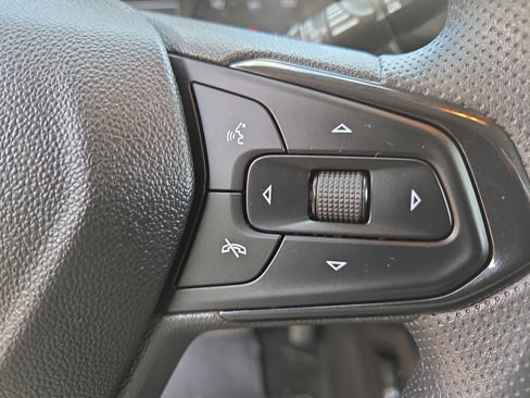 Used 2023 Chevrolet TrailBlazer LT w/ Convenience Package image 31