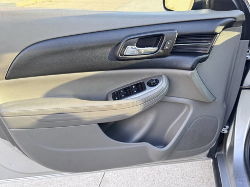 Used 2015 Chevrolet Malibu LS image 8