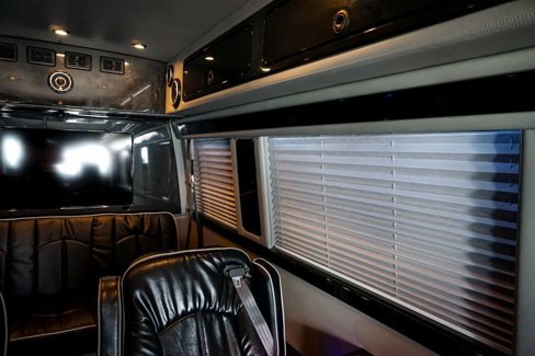 Used 2014 Mercedes-Benz Sprinter 2500 image 38