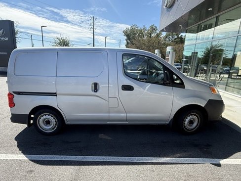 Used 2019 Nissan NV200 S w/ Back Door Glass Package image 6